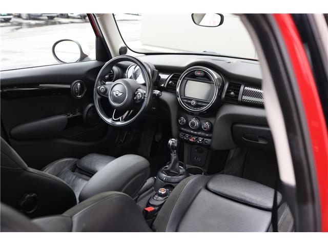 2017 MINI 5 Door Cooper S (Stk: TO64375) in London - Image 31 of 34