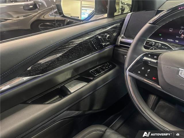 2025 Cadillac Escalade IQ Sport 1 (Stk: 2-10937) in Oshawa - Image 17 of 28