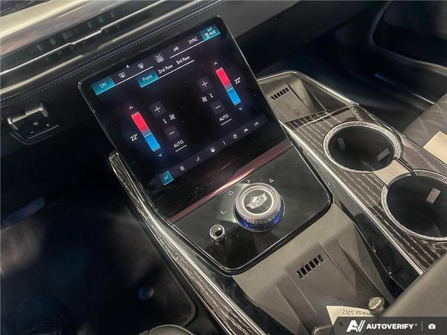2025 Cadillac Escalade IQ Sport 1 (Stk: 2-10937) in Oshawa - Image 19 of 28