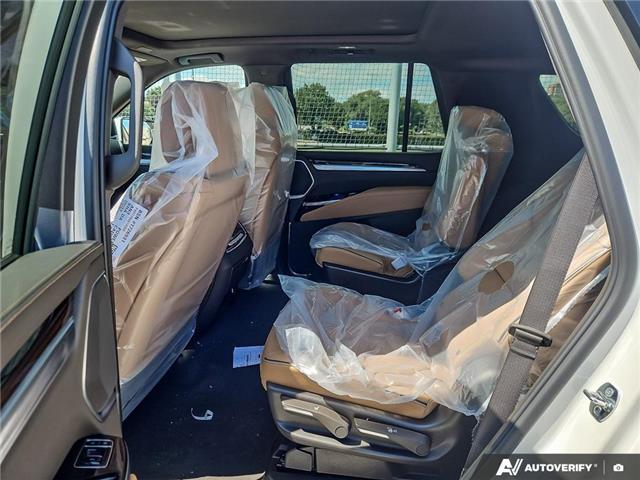 2025 Cadillac Escalade Premium Luxury (Stk: 2-12268) in Oshawa - Image 17 of 20