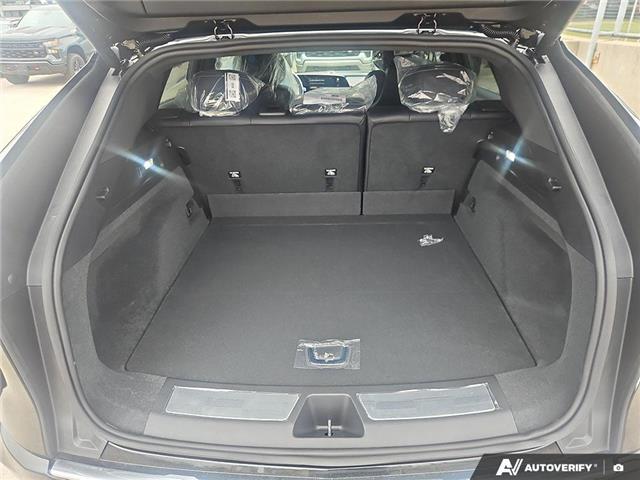 2026 Cadillac LYRIQ Luxury (Stk: 2-12606) in Oshawa - Image 8 of 20