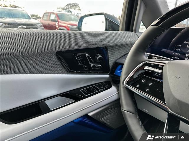 2026 Cadillac OPTIQ Luxury (Stk: 2-12844) in Oshawa - Image 16 of 21