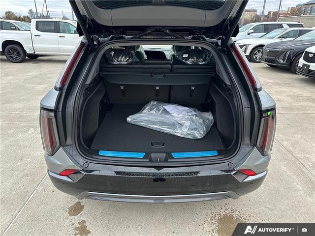 2026 Cadillac OPTIQ Premium Sport (Stk: 2-12884) in Oshawa - Image 8 of 21