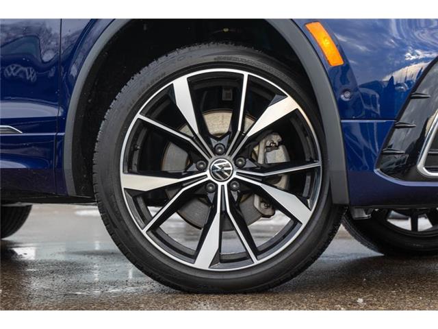 2024 Volkswagen Tiguan Highline R-Line (Stk: V25450) in Waterloo - Image 4 of 23