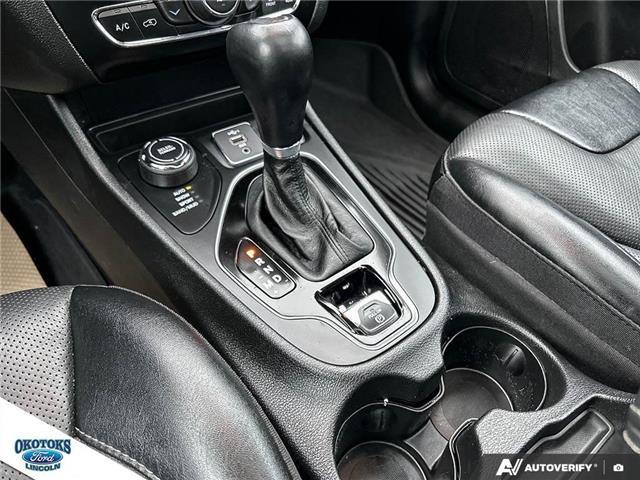 2023 Jeep Cherokee Altitude (Stk: T-578B) in Okotoks - Image 18 of 23