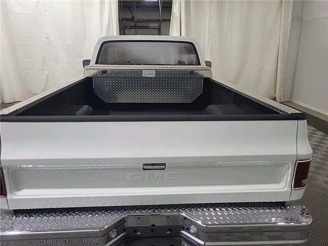 2027 Chevrolet Bolt LT (Stk: 102994) in Lower Sackville - Image 107 of 187