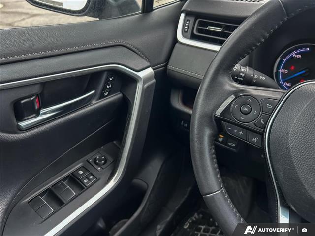 2020 Toyota RAV4 Hybrid Limited (Stk: 5S134X) in Oakville - Image 17 of 26