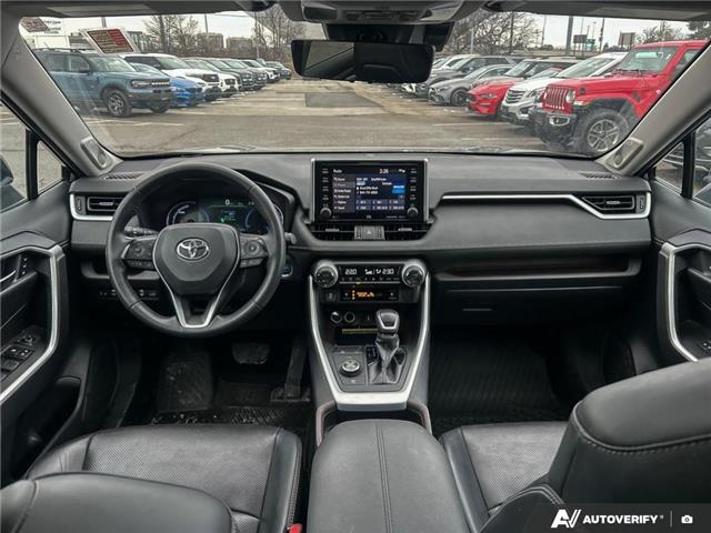 2020 Toyota RAV4 Hybrid Limited (Stk: 5S134X) in Oakville - Image 24 of 26