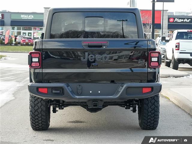 2026 Jeep Gladiator Sport S (Stk: T5005) in Welland - Image 5 of 27