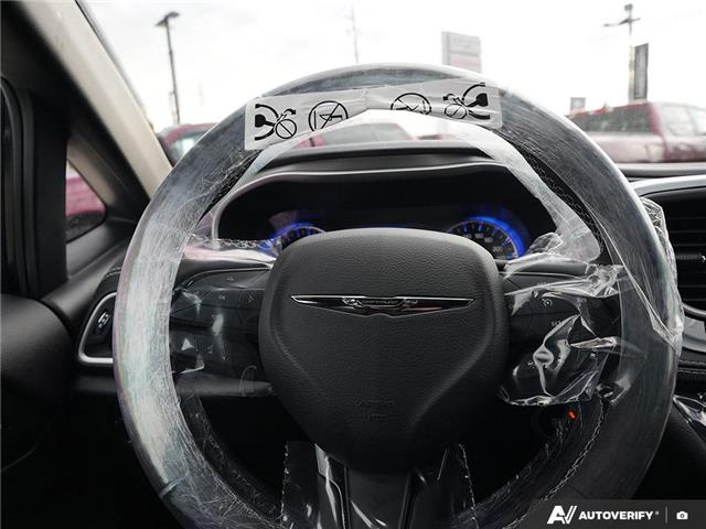 2026 Chrysler Pacifica Select (Stk: T8010) in Welland - Image 14 of 25
