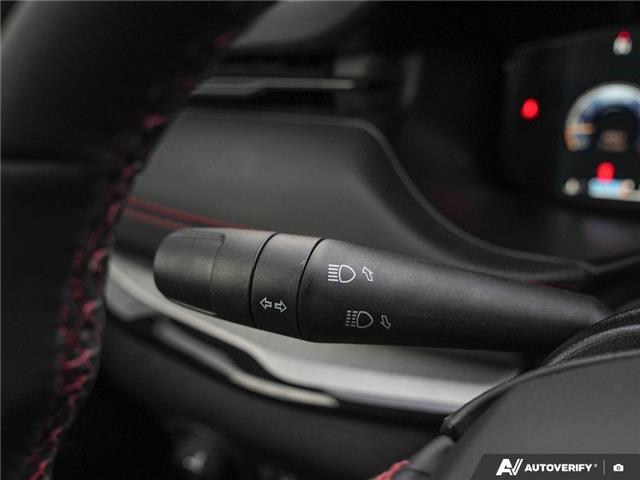 2026 Jeep Compass Trailhawk (Stk: T3006) in Welland - Image 16 of 27