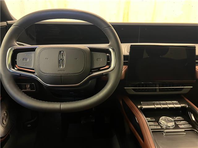 2026 Lincoln Nautilus Reserve (Stk: 25NT42) in St.Paul - Image 6 of 10