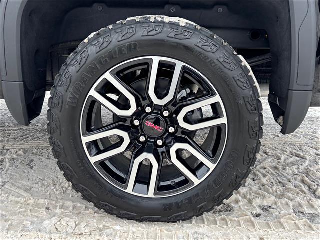 2026 GMC Sierra 1500 AT4 (Stk: 26207) in Temiskaming Shores - Image 9 of 17