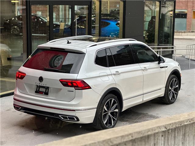 2024 Volkswagen Tiguan Highline R-Line (Stk: 433U) in Toronto - Image 4 of 21