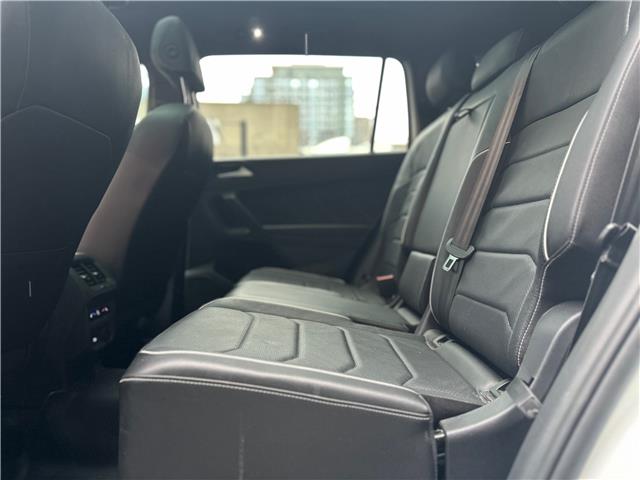 2024 Volkswagen Tiguan Highline R-Line (Stk: 433U) in Toronto - Image 14 of 21