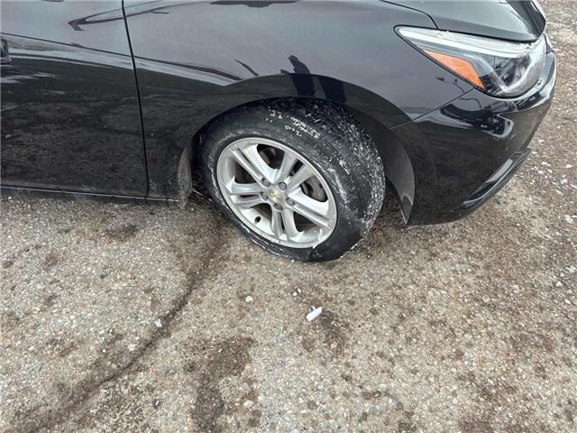2018 Chevrolet Cruze LT Auto (Stk: 164883) in London - Image 6 of 9