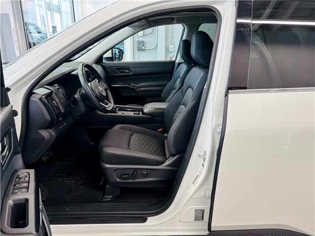 2024 Nissan Pathfinder SV (Stk: V3340) in Prince Albert - Image 2 of 14