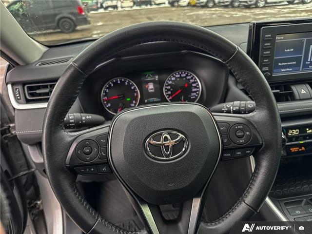 2020 Toyota RAV4 XLE (Stk: 863) in Kitchener - Image 13 of 24