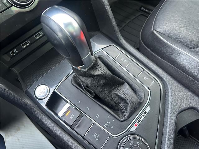 2018 Volkswagen Tiguan Highline (Stk: 13207B) in Peterborough - Image 16 of 23