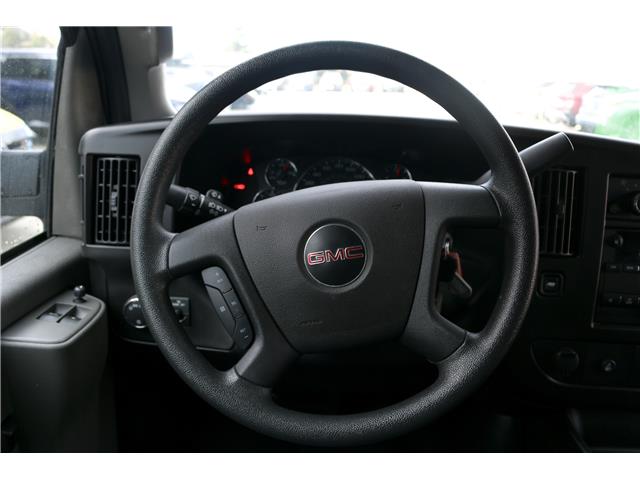 2023 GMC Savana 2500 Work Van (Stk: UT2220) in Kamloops - Image 15 of 18