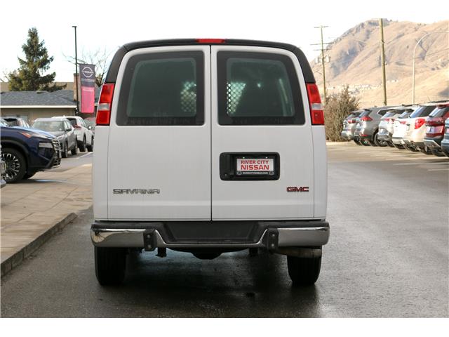 2023 GMC Savana 2500 Work Van (Stk: UT2220) in Kamloops - Image 4 of 18