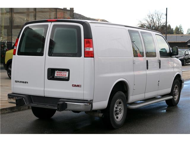 2023 GMC Savana 2500 Work Van (Stk: UT2220) in Kamloops - Image 7 of 18