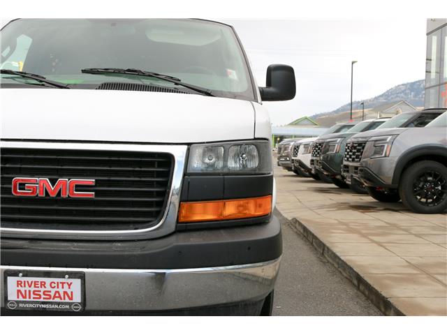 2023 GMC Savana 2500 Work Van (Stk: UT2220) in Kamloops - Image 11 of 18