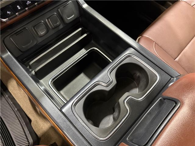 2016 Chevrolet Silverado 3500HD High Country (Stk: A9077-1) in Saint-Eustache - Image 23 of 31 2016 Chevrolet Silverado 3500HD High Country (Stk: A9077-1) in Saint-Eustache - Image 23 of 31