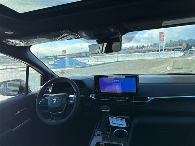 2026 Toyota Sienna Limited 7-Passenger (Stk: S231201) in Cranbrook - Image 10 of 22