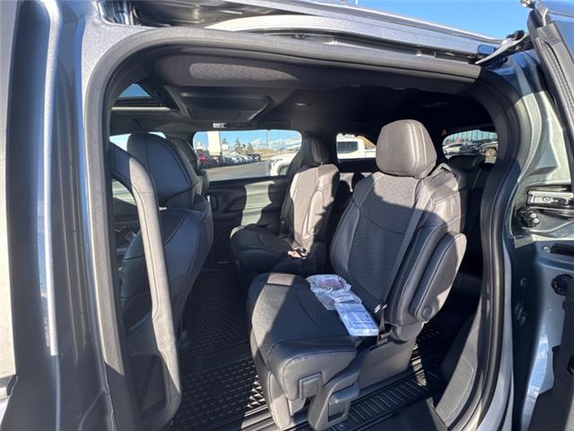 2026 Toyota Sienna Limited 7-Passenger (Stk: S231201) in Cranbrook - Image 13 of 22