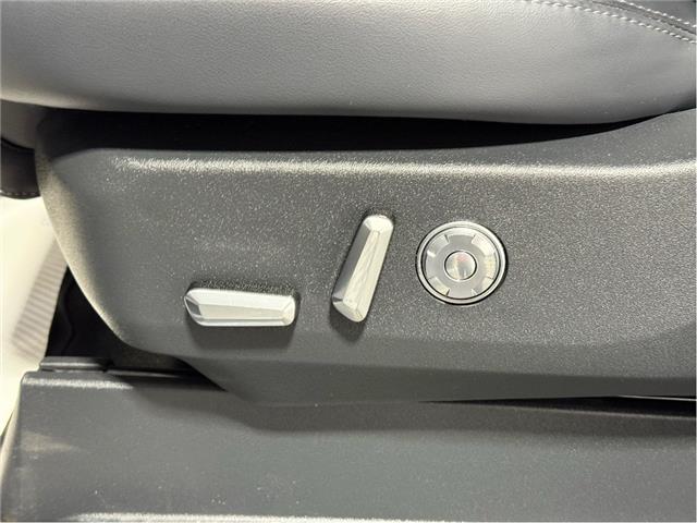 2025 Lincoln Navigator Reserve (Stk: L08476) in North Bay - Image 11 of 30