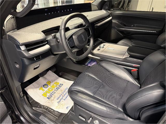 2025 Lincoln Navigator Reserve (Stk: L08476) in North Bay - Image 12 of 30