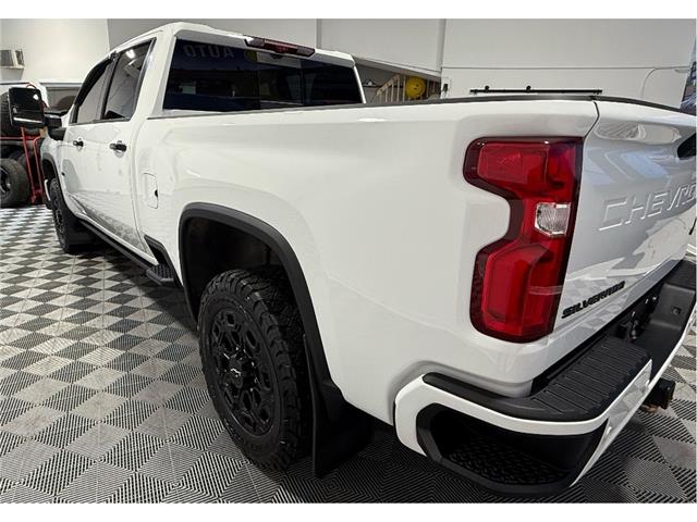 2024 Chevrolet Silverado 3500HD LTZ Sport Edition, Diesel, Loaded, Accident Free! (Stk: 168256) in North Bay - Image 3 of 30
