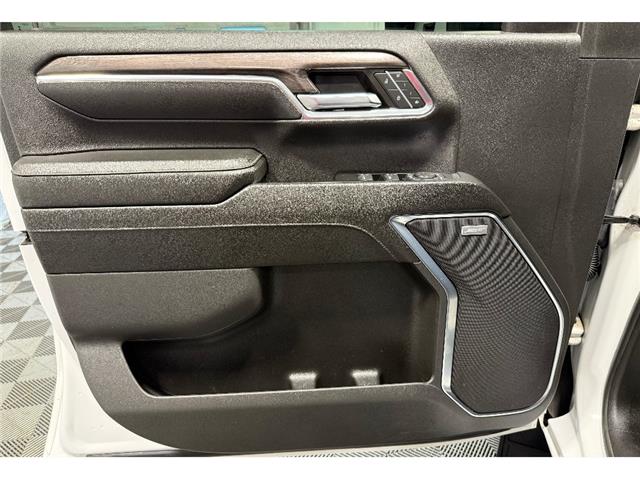 2024 Chevrolet Silverado 3500HD LTZ Sport Edition, Diesel, Loaded, Accident Free! (Stk: 168256) in North Bay - Image 10 of 30