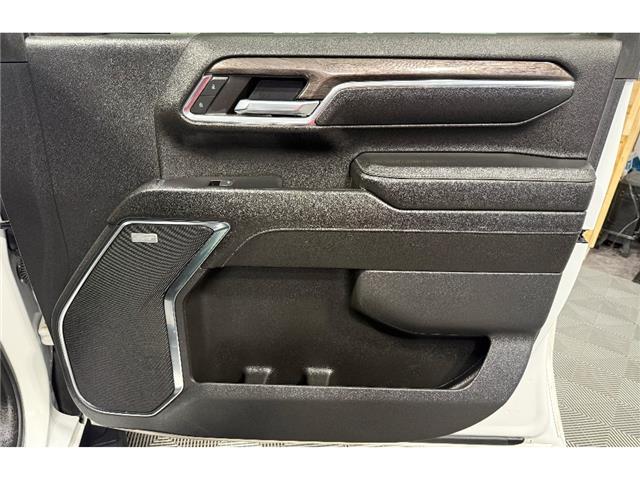 2024 Chevrolet Silverado 3500HD LTZ Sport Edition, Diesel, Loaded, Accident Free! (Stk: 168256) in North Bay - Image 28 of 30