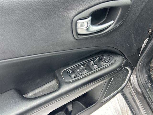 2018 Jeep Compass North (Stk: 321138) in Belmont - Image 17 of 24