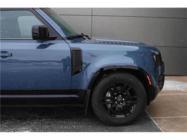 2023 Land Rover Defender X-Dynamic SE (Stk: TL18157) in London - Image 8 of 36