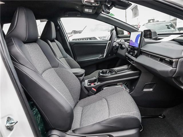 2026 Toyota bZ XLE (Stk: T9696) in Welland - Image 13 of 26