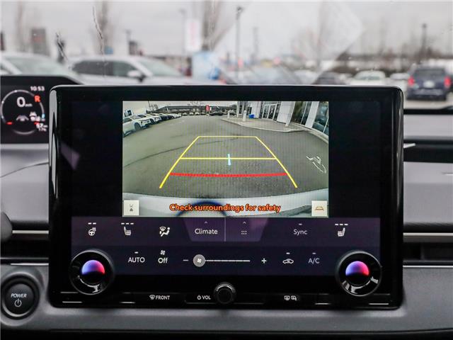 2026 Toyota bZ XLE (Stk: T9696) in Welland - Image 20 of 26