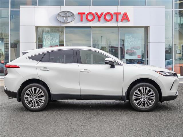 2022 Toyota Venza LE (Stk: T9689A) in Welland - Image 3 of 28