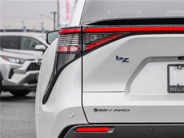 2026 Toyota bZ XLE (Stk: T9696) in Welland - Image 10 of 26