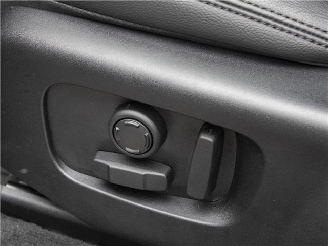 2025 Land Rover Range Rover Velar P340 Dynamic SE (Stk: RV07447-demo) in Windsor - Image 13 of 22