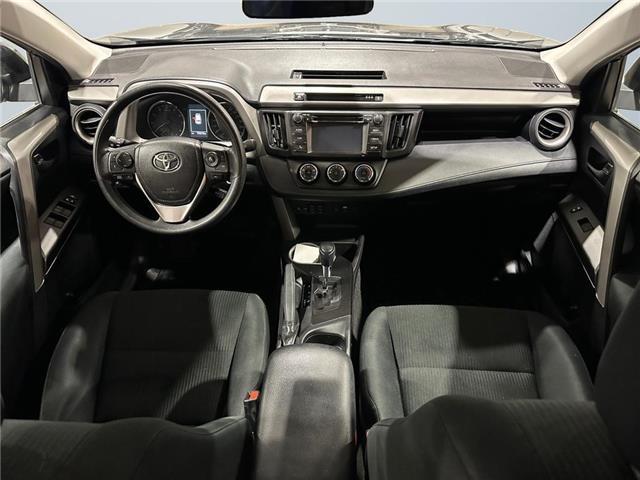 2018 Toyota RAV4 LE (Stk: 40844) in Lethbridge - Image 10 of 15