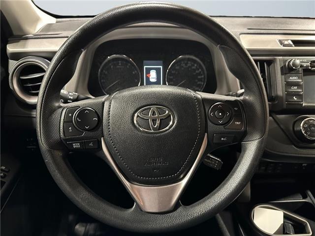 2018 Toyota RAV4 LE (Stk: 40844) in Lethbridge - Image 12 of 15