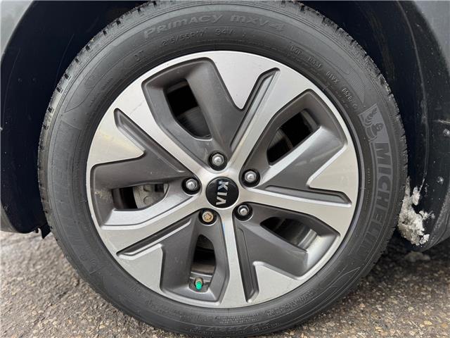 2020 Kia Niro EV SX Touring (Stk: 2511613) in Waterloo - Image 9 of 24 2020 Kia Niro EV SX Touring (Stk: 2511613) in Waterloo - Image 9 of 24