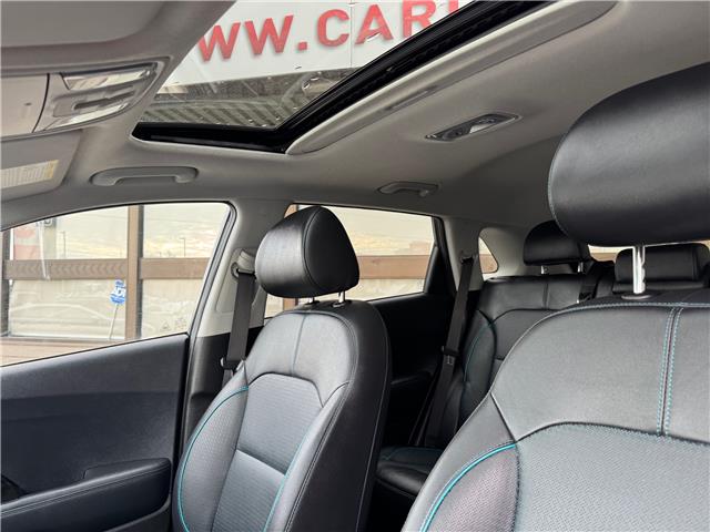 2020 Kia Niro EV SX Touring (Stk: 2511613) in Waterloo - Image 12 of 24 2020 Kia Niro EV SX Touring (Stk: 2511613) in Waterloo - Image 12 of 24