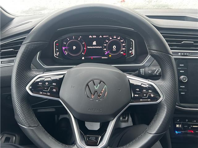 2022 Volkswagen Tiguan Highline R-Line (Stk: 13195A) in Peterborough - Image 9 of 20