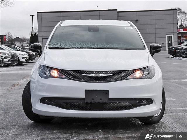 2026 Chrysler Grand Caravan SXT (Stk: T8010) in Hamilton - Image 2 of 27