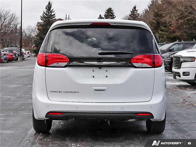 2026 Chrysler Grand Caravan SXT (Stk: T8010) in Hamilton - Image 5 of 27
