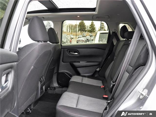2024 Nissan Rogue SV Moonroof (Stk: 16727A) in Hamilton - Image 25 of 27